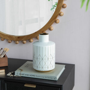 Adamas Vase