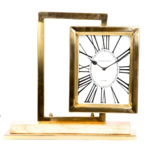 Maedin Clock