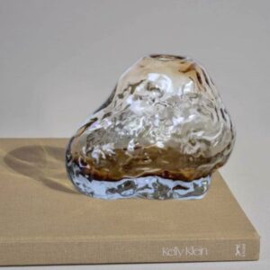 Verde Aura Vase - Luxurious gold-accented amber handmade glass vase for glamorous home decor.