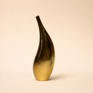 Aurum Hammered Spire Vase